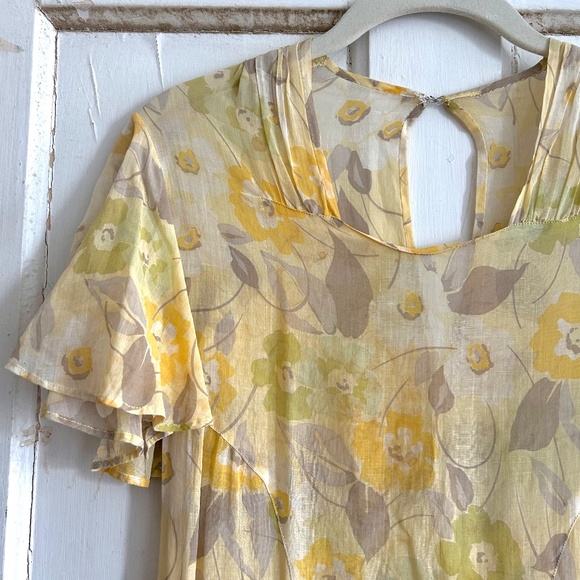 Antique 1920s / 1930s Yellow Printed Floral Dress - Picture 2 of 8